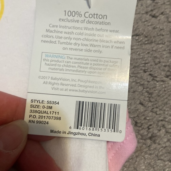 NWT Infant 5 Pack of Sleeveless Bodysuits 0-3 Months - Picture 3 of 9